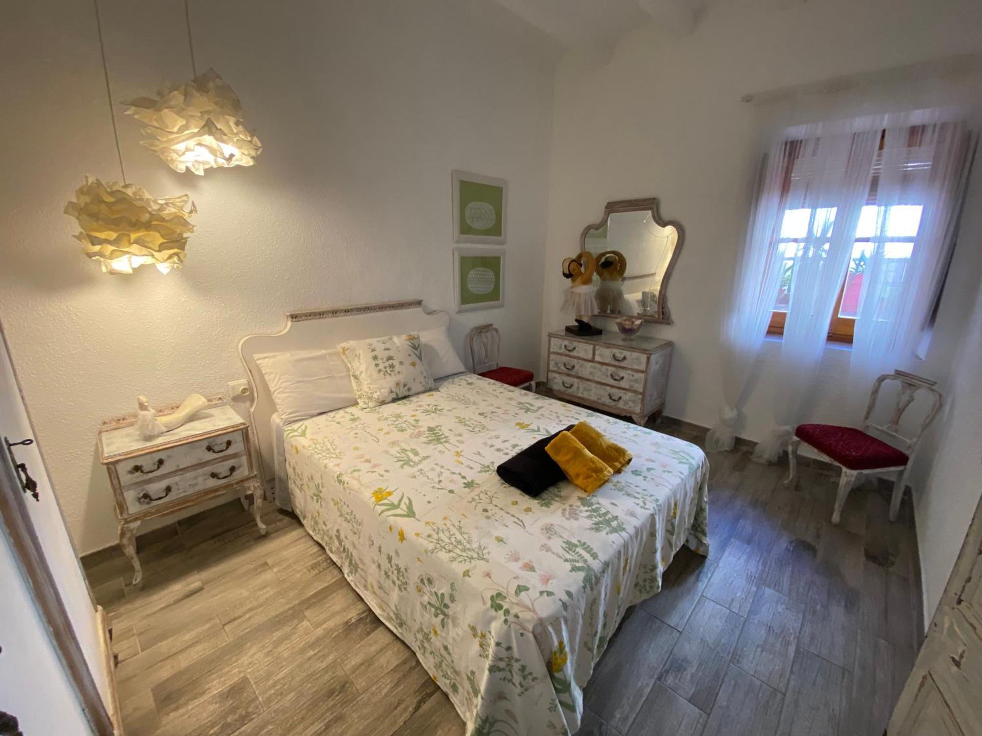 Tutu Llar Us Turistic *